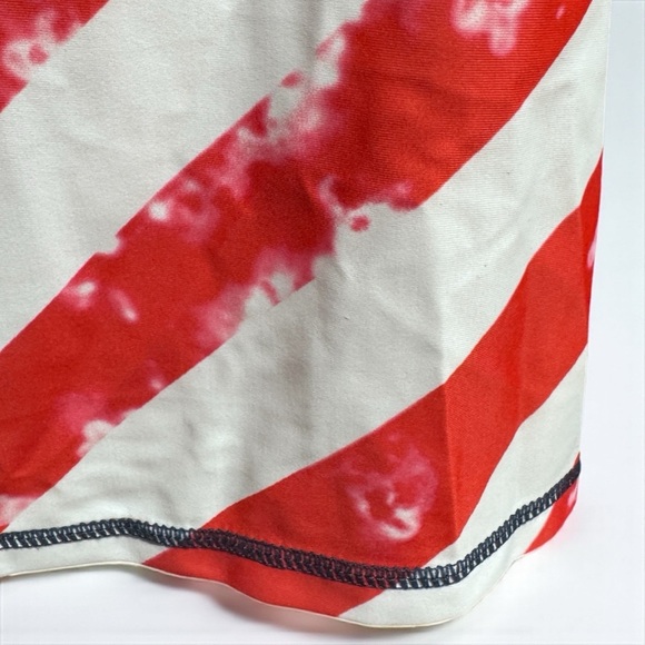 Stars & Stripes Sleeveless Rash Guard Tankini Top w/ Built‑In Bra, Size XL I NWT - Picture 9 of 11